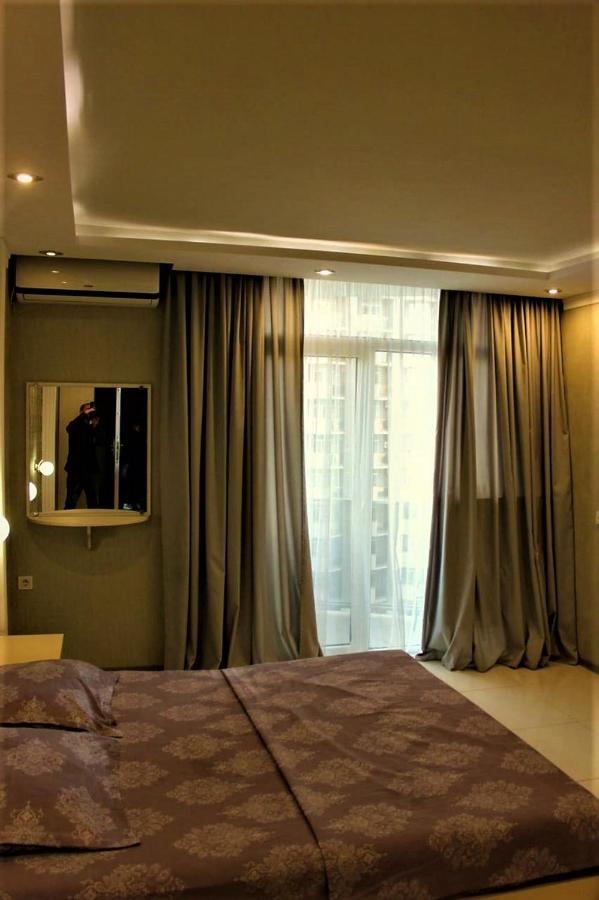 Orbi Lux Apartment Batumi Exterior photo